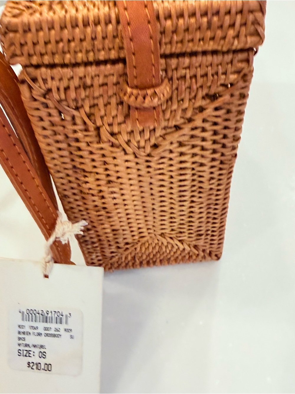 Bembien Women’s Handwoven Rattan Leather Shoulder Strap Dust Bag NWT - Picture 5 of 10